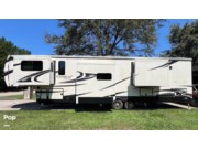 Call now about this 2020 Forest River Cardinal 370FLX! 2020 Forest River Cardinal 370FLX - Used Fifth Wheel For Sale by Pop RVs in Montgomery, Texas features Air Conditioning, Leveling Jacks, Awning, Slideout
