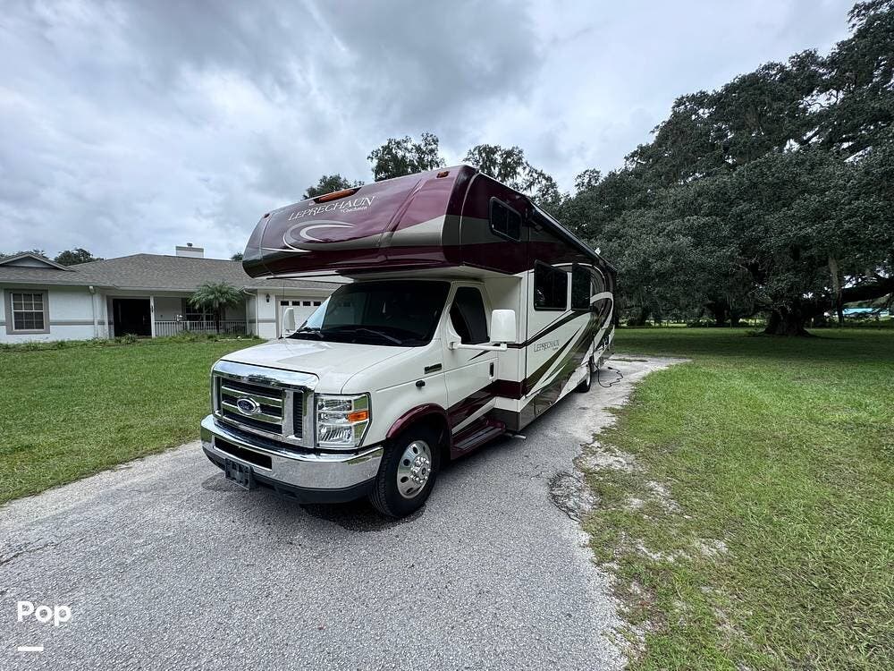 Call now about this 2016 Coachmen Leprechaun 319DS! 2016 Coachmen Leprechaun 319DS - Used Class C For Sale by Pop RVs in Webster, Florida features Awning, Generator, Slideout, Leveling Jacks, Air Conditioning