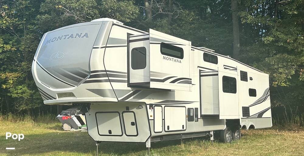 Used 2022 Keystone Montana 3855BR available in Manitowoc, Wisconsin