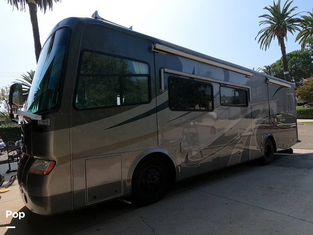 Call now about this 2006 Tiffin Phaeton 35DH! 2006 Tiffin Phaeton 35DH - Used Diesel Pusher For Sale by Pop RVs in Placentia, California features Awning, Leveling Jacks, Air Conditioning, Slideout, Generator