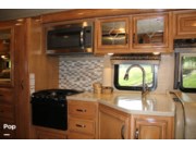 Call now about this 2017 Thor Motor Coach Quantum WS31! 2017 Thor Motor Coach Quantum WS31 - Used Class C For Sale by Pop RVs in The Villages, Florida features Slideout, Awning, Generator, Air Conditioning, Leveling Jacks