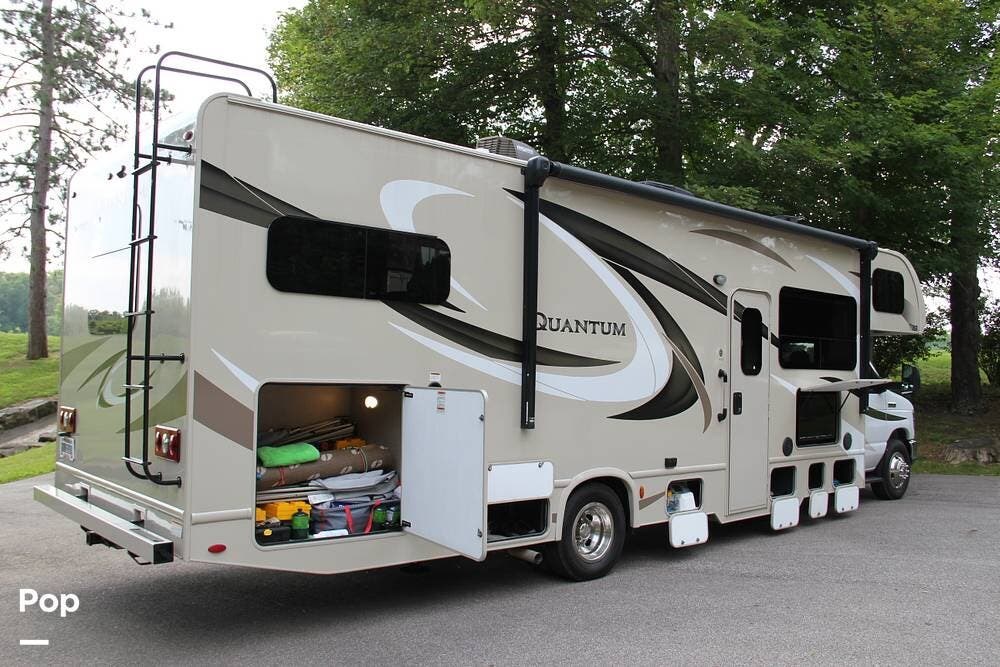 Used 2017 Thor Motor Coach Quantum WS31 available in The Villages, Florida