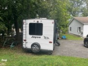 Contact us now about this 2022 Jayco Jay Flight 212QB! 2022 Jay Flight 212QB by Jayco from Pop RVs in Cornwall-on-hudson, New York
