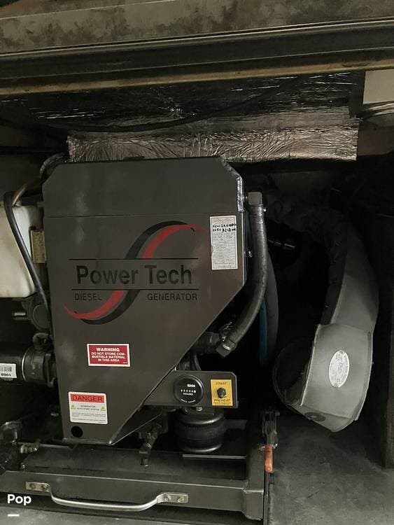 Contact us now about this 2002 Prevost Royale Royal Coach XLII! 2002 Royale Royal Coach XLII by Prevost from Pop RVs in Bonduel, Wisconsin