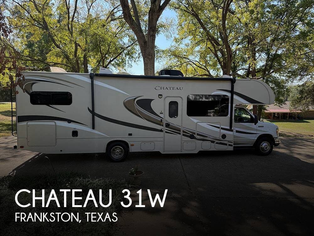 Email now about this 2015 Thor Motor Coach Chateau 31W! Used 2015 Thor Motor Coach Chateau 31W available in Frankston, Texas