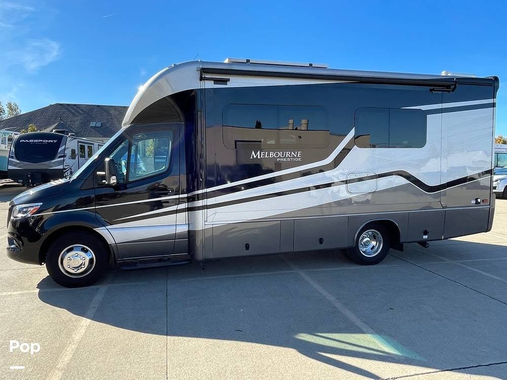 Contact us now about this 2022 Jayco Melbourne Prestige 24RP! 2022 Melbourne Prestige 24RP by Jayco from Pop RVs in Shelby Township, Michigan