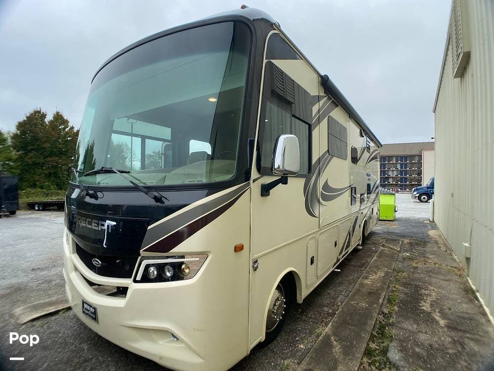 Call now about this 2019 Jayco Precept 29V! 2019 Jayco Precept 29V - Used Class A For Sale by Pop RVs in Columbus, Georgia features Generator, Leveling Jacks, Awning, Air Conditioning, Slideout