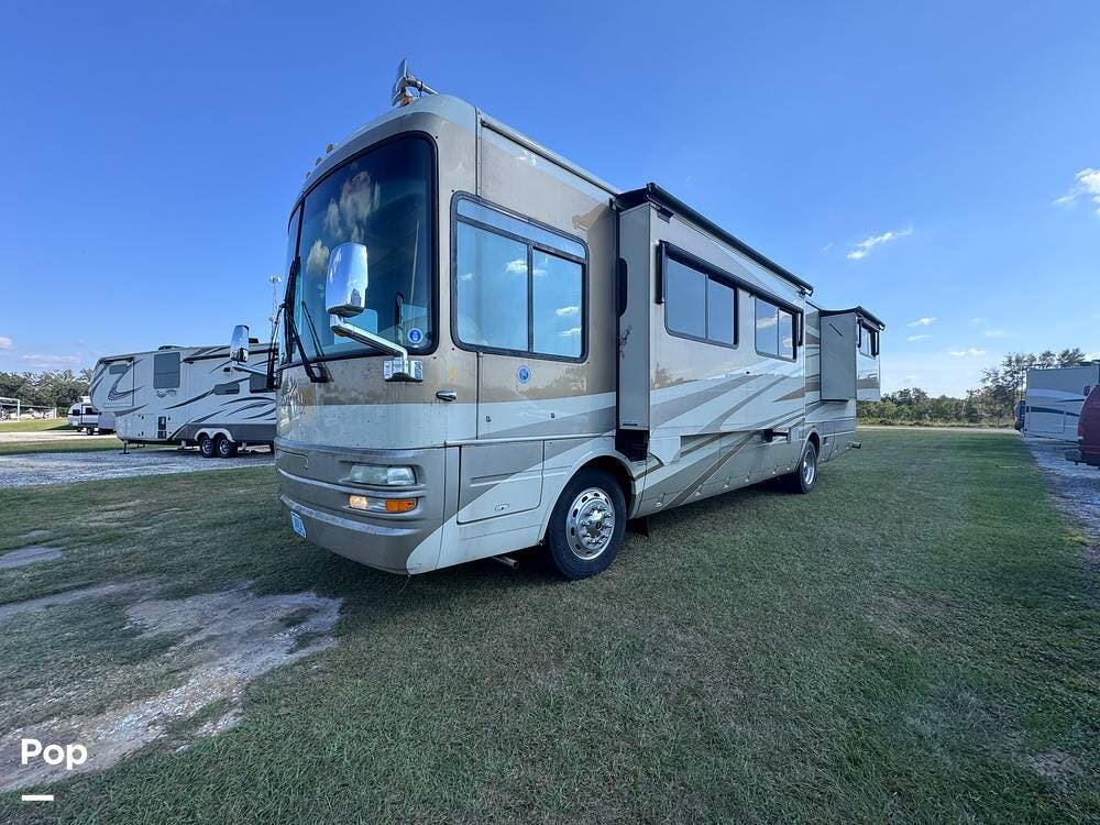 Call now about this 2007 National RV Tropical LX T370! 2007 National RV Tropical LX T370 - Used Diesel Pusher For Sale by Pop RVs in Oxford, Florida features Awning, Leveling Jacks, Air Conditioning, Slideout, Generator