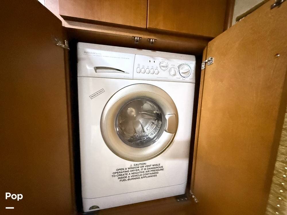 Contact us now about this 2008 Winnebago Destination 39W! 2008 Destination 39W by Winnebago from Pop RVs in Stansbury Park, Utah