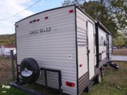 Call now about this 2017 Forest River Grey Wolf 23DBH! 2017 Forest River Grey Wolf 23DBH - Used Travel Trailer For Sale by Pop RVs in Ohatchee, Alabama features Awning, Slideout, Air Conditioning, Leveling Jacks
