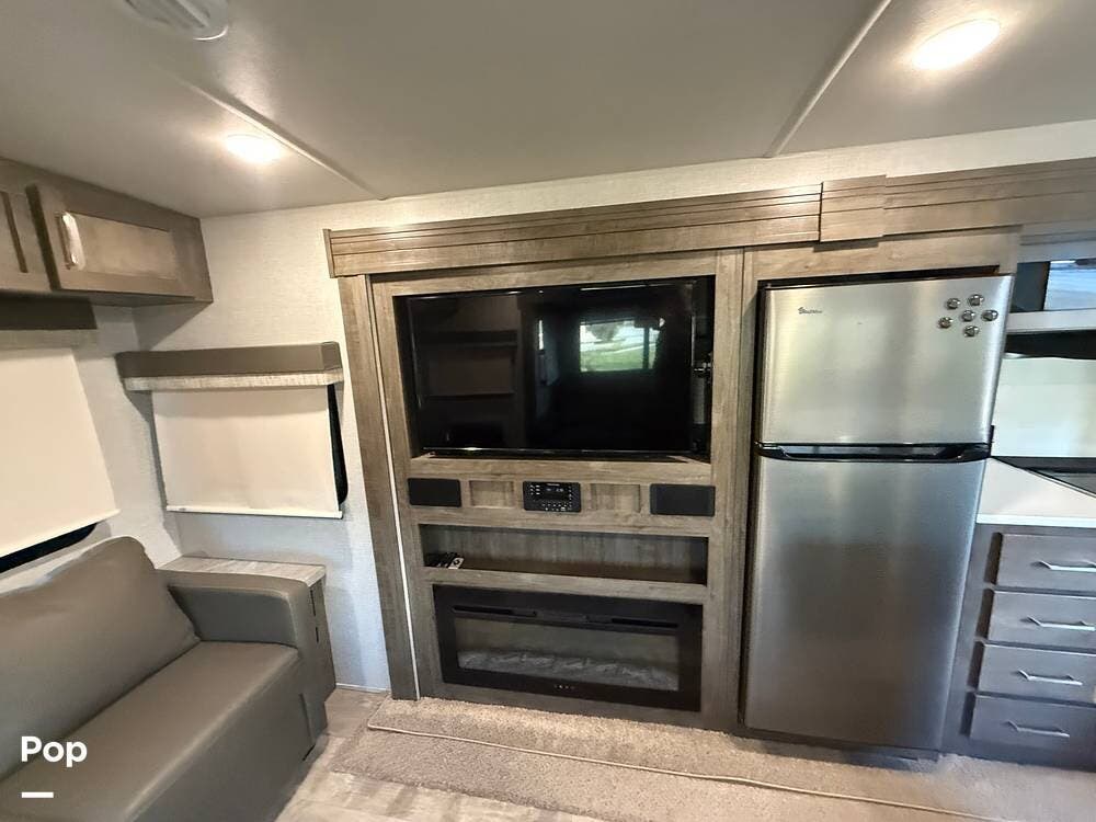 Contact us now about this 2022 Forest River Flagstaff 29RLBS! 2022 Flagstaff 29RLBS by Forest River from Pop RVs in Manti, Utah