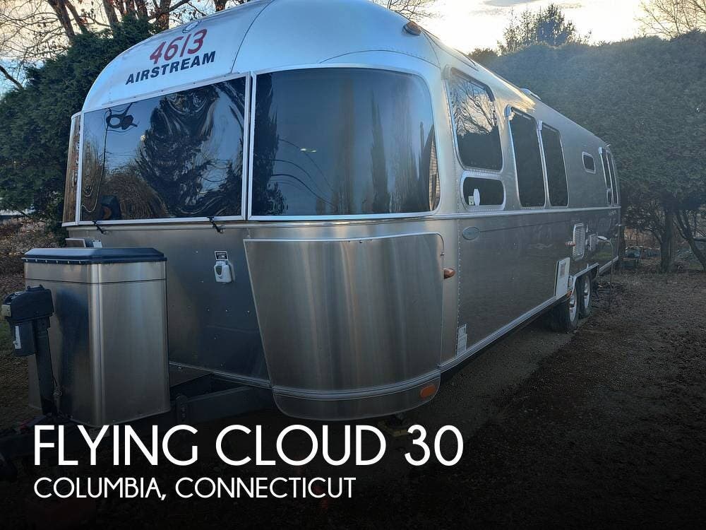 Email now about this 2014 Airstream Flying Cloud 30! Used 2014 Airstream Flying Cloud 30 available in Columbia, Connecticut