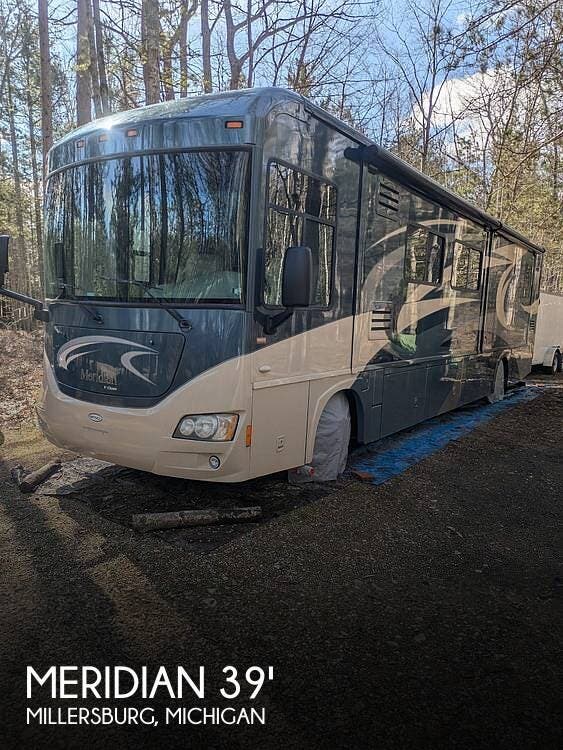 Email now about this 2011 Itasca Meridian V Class 39N! Used 2011 Itasca Meridian V Class 39N available in Millersburg, Michigan