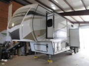 Call now about this 2023 Prime Time Crusader 382MBH! 2023 Prime Time Crusader 382MBH - Used Fifth Wheel For Sale by Pop RVs in Manor, Texas features Air Conditioning, Awning, Leveling Jacks, Slideout
