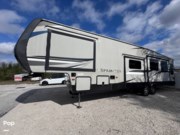 Call now about this 2021 Keystone Sprinter 3570LFT! 2021 Keystone Sprinter 3570LFT - Used Fifth Wheel For Sale by Pop RVs in Wesley Chapel, Florida features Leveling Jacks, Air Conditioning, Slideout, Awning