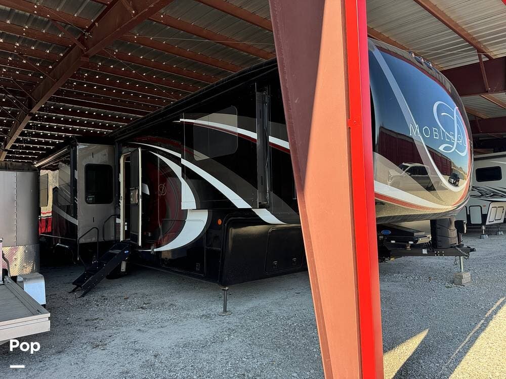 Contact us now about this 2020 DRV Mobile Suites 40KSSB4! 2020 Mobile Suites 40KSSB4 by DRV from Pop RVs in Pineville, Arkansas