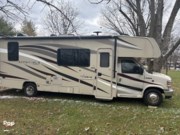 Call now about this 2018 Coachmen Leprechaun 311FS! 2018 Coachmen Leprechaun 311FS - Used Class C For Sale by Pop RVs in West Chester, Ohio features Air Conditioning, Slideout, Generator, Awning, Leveling Jacks