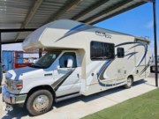Call now about this 2018 Thor Motor Coach Freedom Elite 26HE! 2018 Thor Motor Coach Freedom Elite 26HE - Used Class C For Sale by Pop RVs in Stockton, California features Generator, Air Conditioning, Slideout, Awning