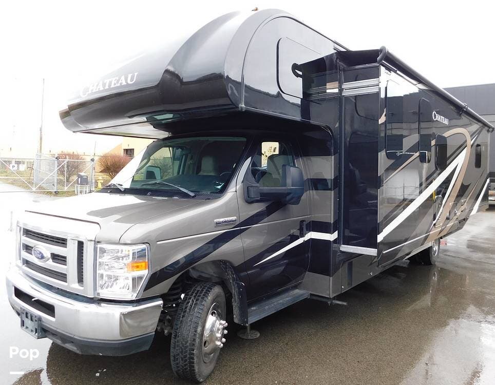 Contact us now about this 2019 Thor Motor Coach Chateau 31W! 2019 Chateau 31W by Thor Motor Coach from Pop RVs in Lordstown, Ohio