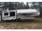 Call now about this 2013 Keystone Alpine 3500RE! 2013 Keystone Alpine 3500RE - Used Fifth Wheel For Sale by Pop RVs in Defuniak Springs, Florida features Leveling Jacks, Air Conditioning, Slideout, Awning