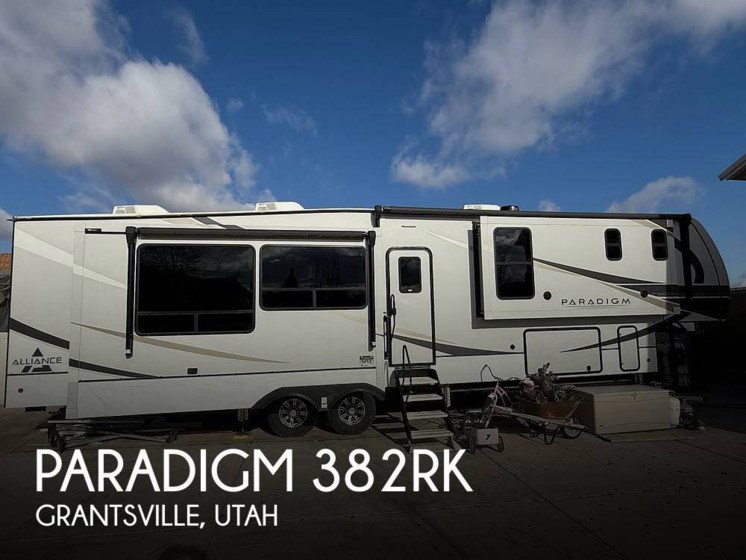 Email now about this 2023 Alliance RV Paradigm 382RK! Used 2023 Alliance RV Paradigm 382RK available in Grantsville, Utah
