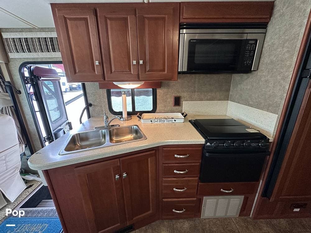 Used 2014 Itasca Sunstar 35F available in Richmond, Texas