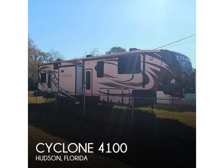 Email now about this 2015 Heartland Cyclone 4100! Used 2015 Heartland Cyclone 4100 available in Hudson, Florida
