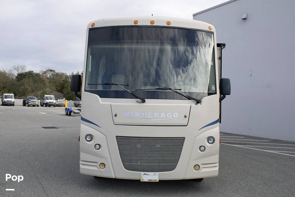 Contact us now about this 2018 Winnebago Vista 31KE! 2018 Vista 31KE by Winnebago from Pop RVs in Davenport, Florida