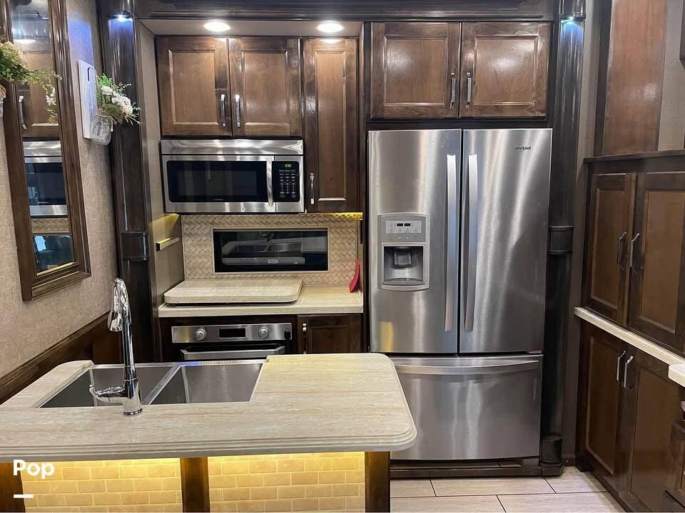 Used 2019 Vanleigh Beacon 40FLB available in Bremen, Georgia