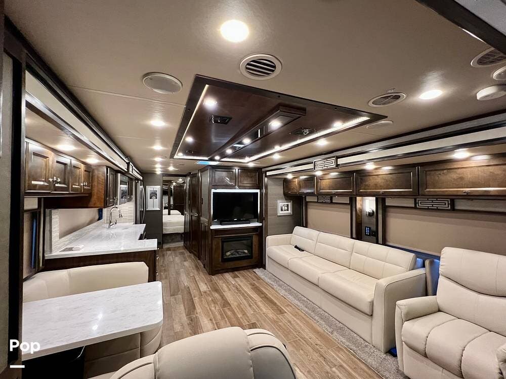 Contact us now about this 2021 Tiffin Allegro Red 37 PA! 2021 Allegro Red 37 PA by Tiffin from Pop RVs in Ponte Vedra Beach, Florida