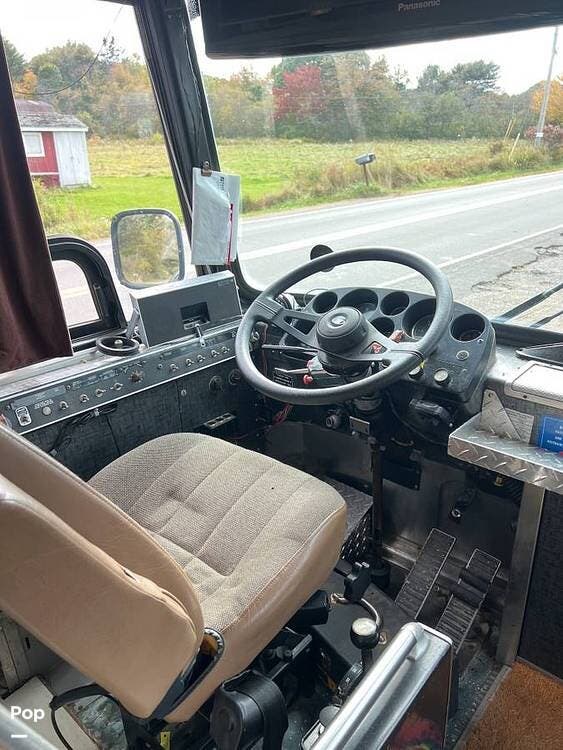 Contact us now about this 1978 MCI MCI MC-5C Challenger! 1978 MCI MC-5C Challenger by MCI from Pop RVs in Friendship, Maine