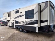 Contact us now about this 2019 Keystone Alpine 3020RE! 2019 Alpine 3020RE by Keystone from Pop RVs in Clarkton, Missouri