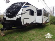 Call now about this 2023 Cruiser RV Shadow Cruiser 325BHS! 2023 Cruiser RV Shadow Cruiser 325BHS - Used Travel Trailer For Sale by Pop RVs in Semmes, Alabama features Air Conditioning, Awning, Slideout