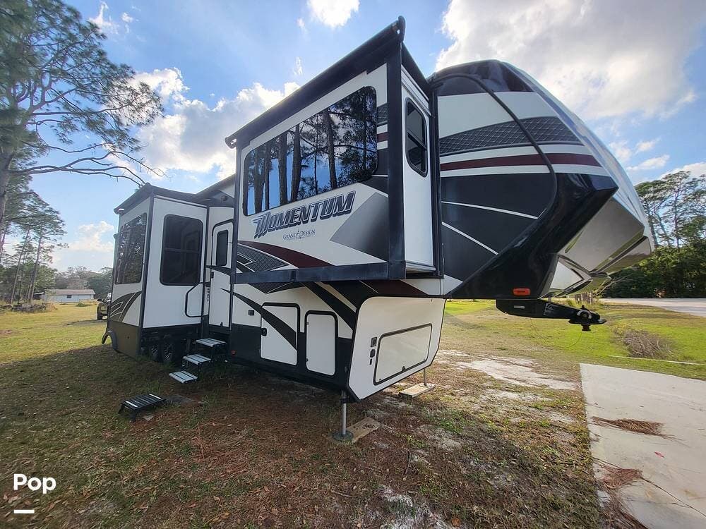 Contact us now about this 2017 Grand Design Momentum 376TH! 2017 Momentum 376TH by Grand Design from Pop RVs in Cocoa, Florida