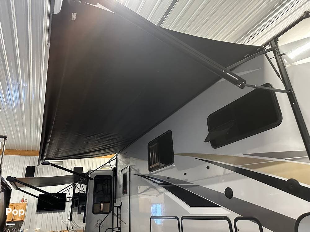 Contact us now about this 2021 Alliance RV Paradigm 390MP! 2021 Paradigm 390MP by Alliance RV from Pop RVs in Susquehanna, Pennsylvania