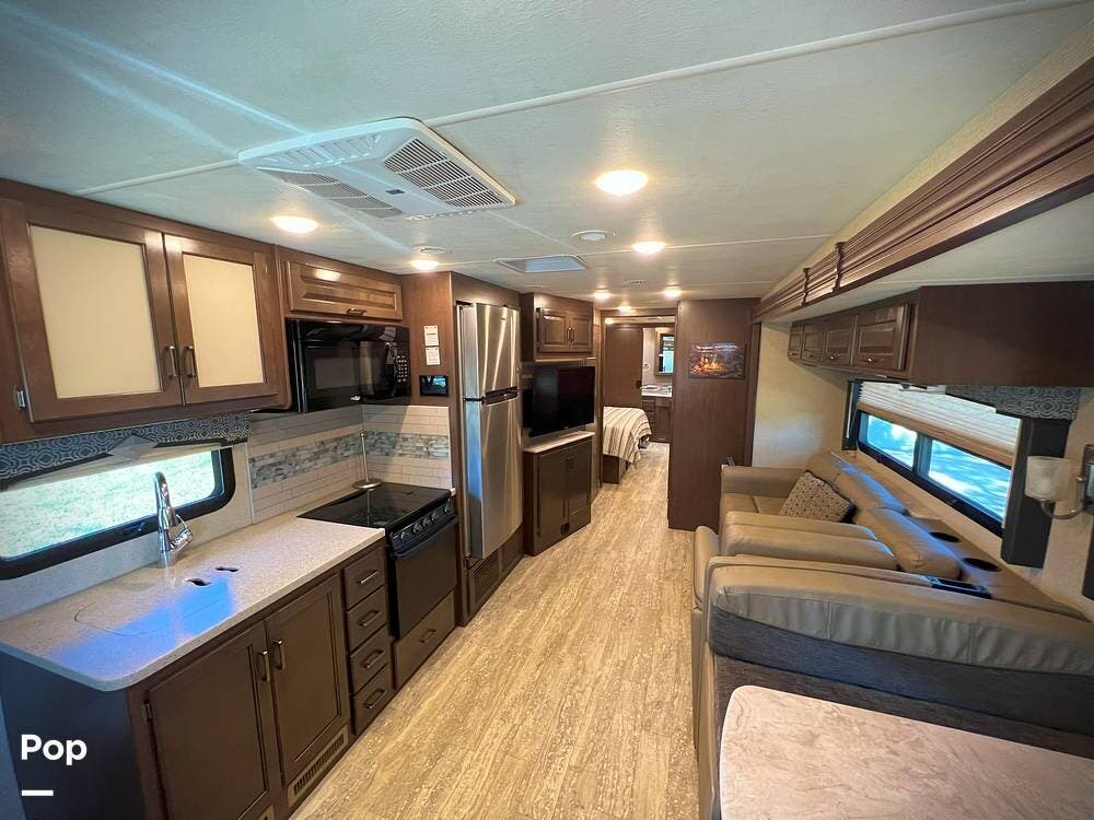 Contact us now about this 2019 Thor Motor Coach Hurricane 35M! 2019 Hurricane 35M by Thor Motor Coach from Pop RVs in Saint Augustine, Florida