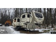 Contact us now about this 2019 Keystone Montana 3761FL! 2019 Montana 3761FL by Keystone from Pop RVs in Chicora, Pennsylvania