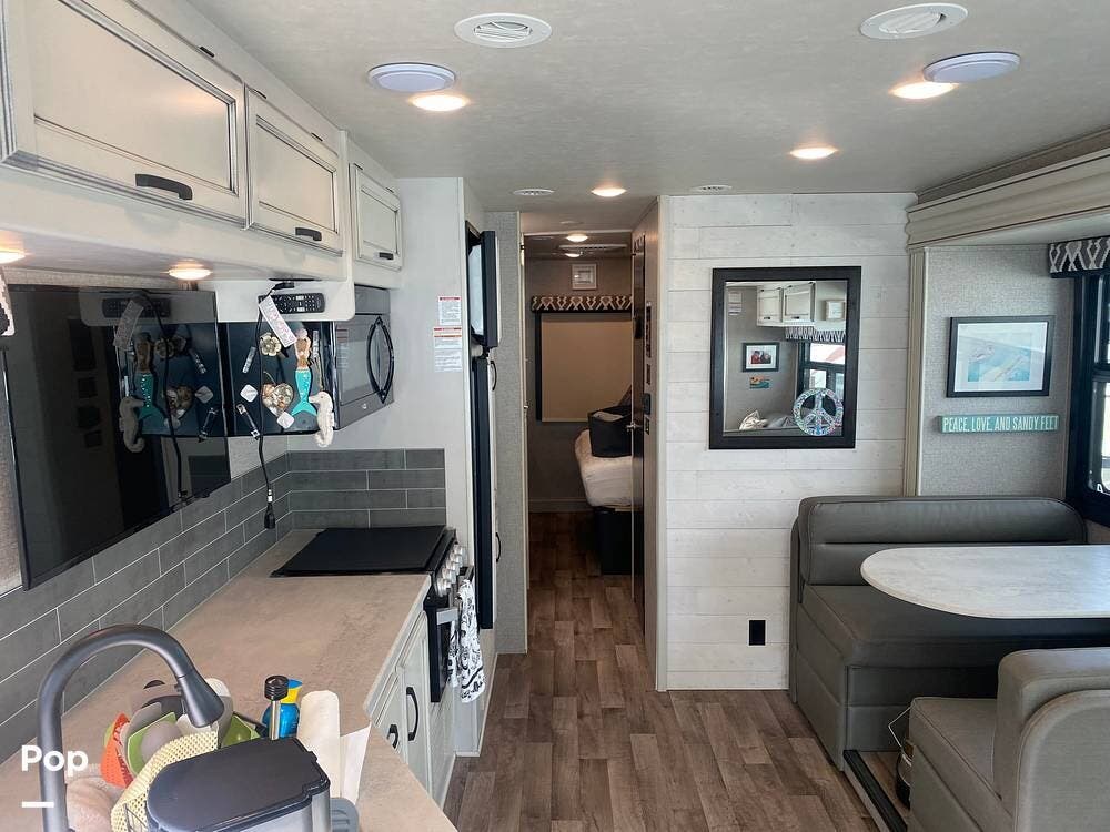 Contact us now about this 2020 Jayco Alante 31V! 2020 Alante 31V by Jayco from Pop RVs in Parachute, Colorado
