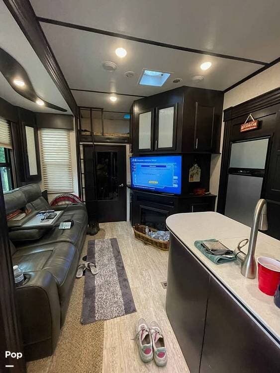 Used 2017 Jayco Seismic Wave 355W available in Princeton, Illinois