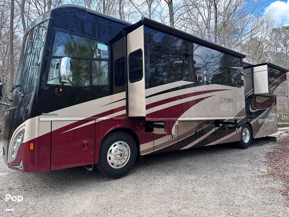 Contact us now about this 2017 Winnebago Journey 36M! 2017 Journey 36M by Winnebago from Pop RVs in Hermiage, Arkansas