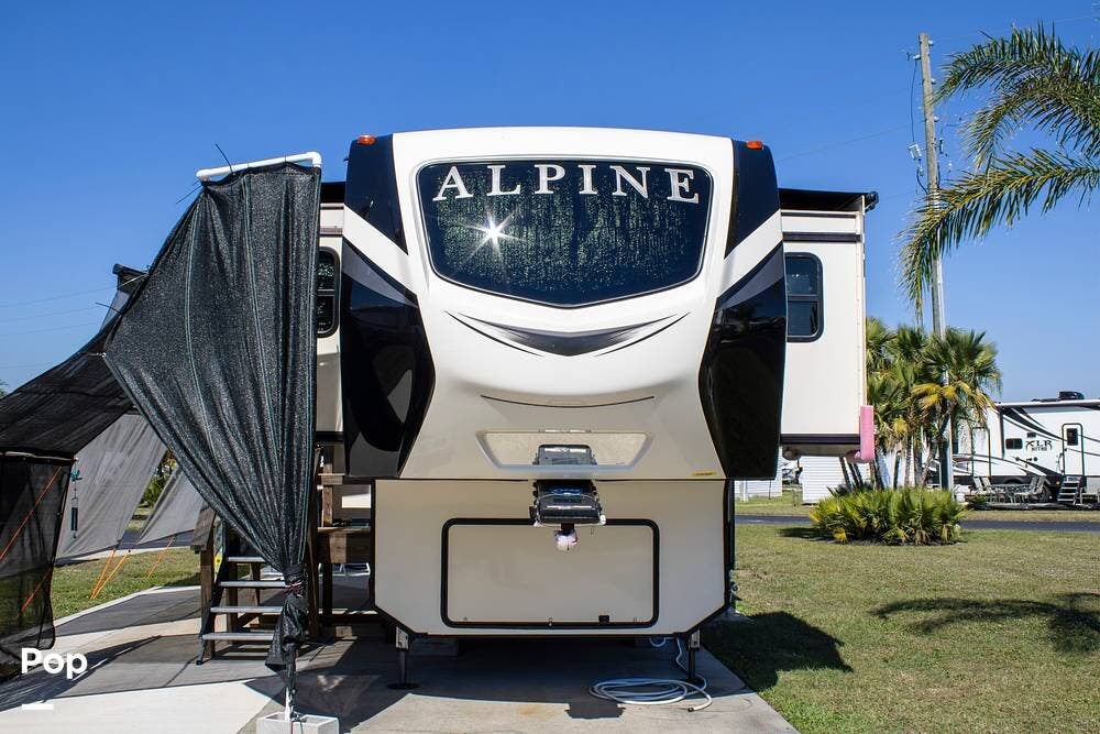 Used 2020 Keystone Alpine 3701FL available in Frostproof, Florida