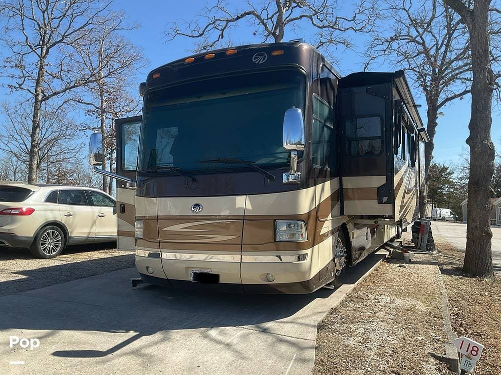 Used 2008 Monaco RV Dynasty Yorkshire IV available in Branson, Missouri