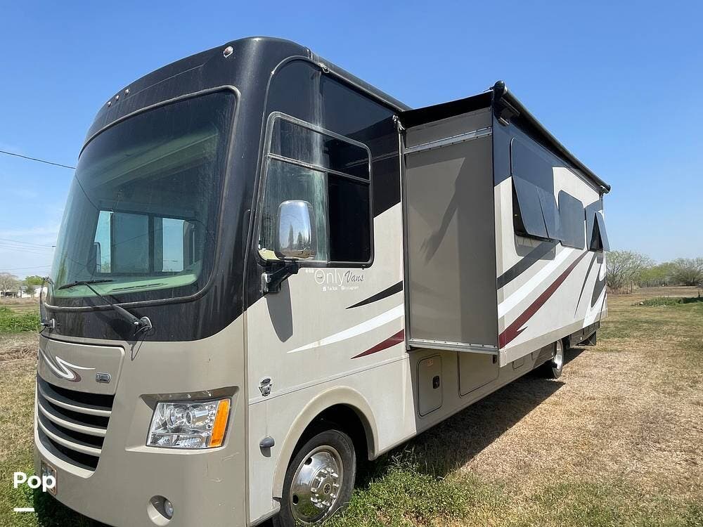Call now about this 2015 Coachmen Mirada 35LS! 2015 Coachmen Mirada 35LS - Used Class A For Sale by Pop RVs in Sinton, Texas features Awning, Slideout, Generator, Air Conditioning, Leveling Jacks