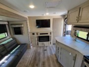 Used 2022 Coachmen Catalina 293QBCK available in Fort Gibson, Oklahoma