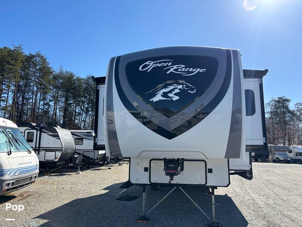 Contact us now about this 2024 Highland Ridge Open Range 376FBH! 2024 Open Range 376FBH by Highland Ridge from Pop RVs in Greensboro, North Carolina