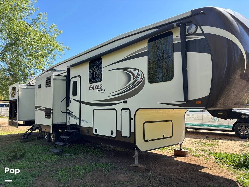 Contact us now about this 2015 Jayco Eagle Premier 375BHFS! 2015 Eagle Premier 375BHFS by Jayco from Pop RVs in Vista, California