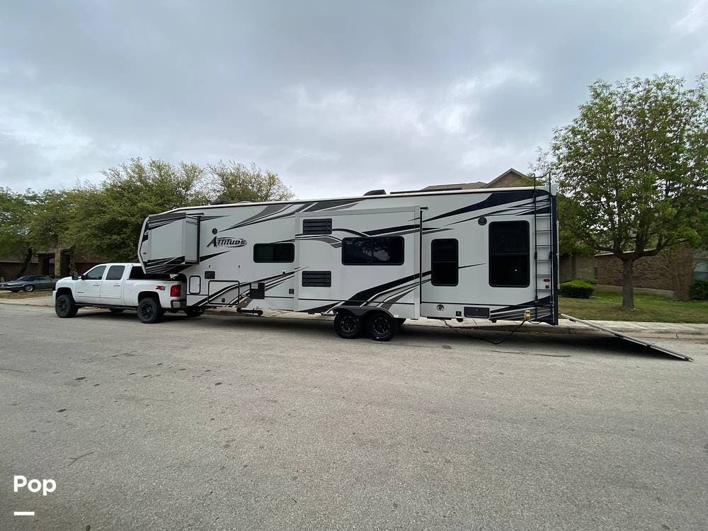 Used 2022 Eclipse Attitude 3322SAG available in Canyon Lake, Texas