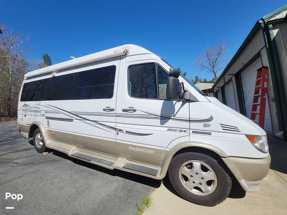 Used 2007 Leisure Travel Free Spirit 210B available in Gaston, South Carolina