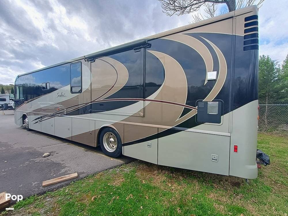 Contact us now about this 2016 Itasca Solei 38R! 2016 Solei 38R by Itasca from Pop RVs in Nolensville, Tennessee