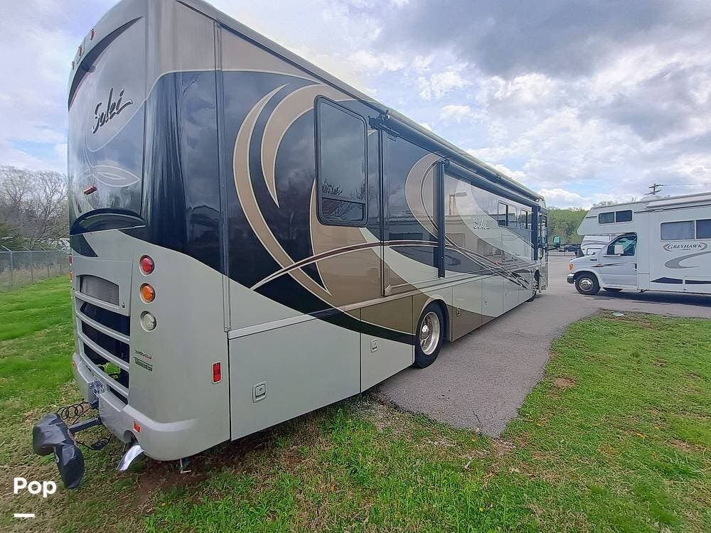Used 2016 Itasca Solei 38R available in Nolensville, Tennessee